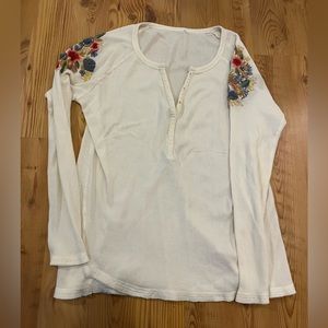 Sundance Cream thermal Henley tee with embroidered floral design on arms